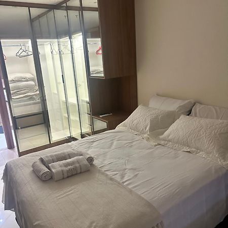 Apartamento De Alto Padrao Com Piscina Brasília Buitenkant foto